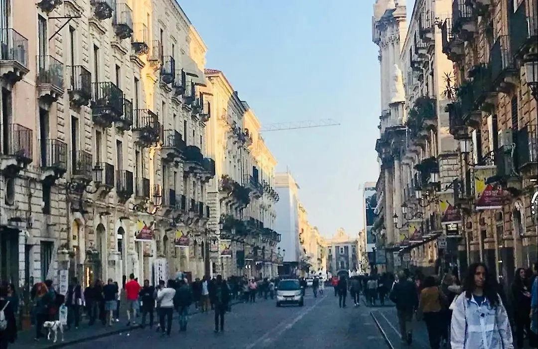 A Casa Distefano, A Catania Centro! Apartment 0*,