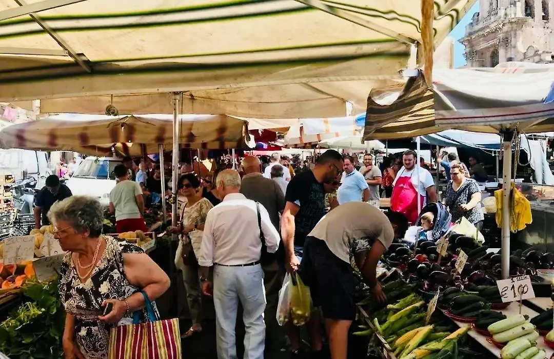 Appartamento A Casa Distefano, A Catania Centro!