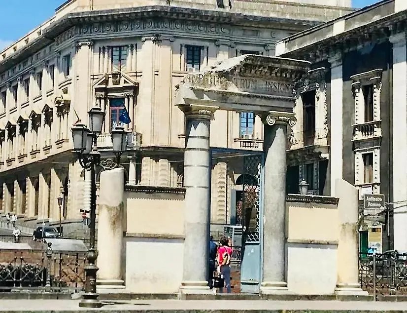 Appartamento A Casa Distefano, A Catania Centro!